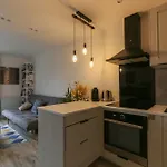 Nice T2 - Near Park